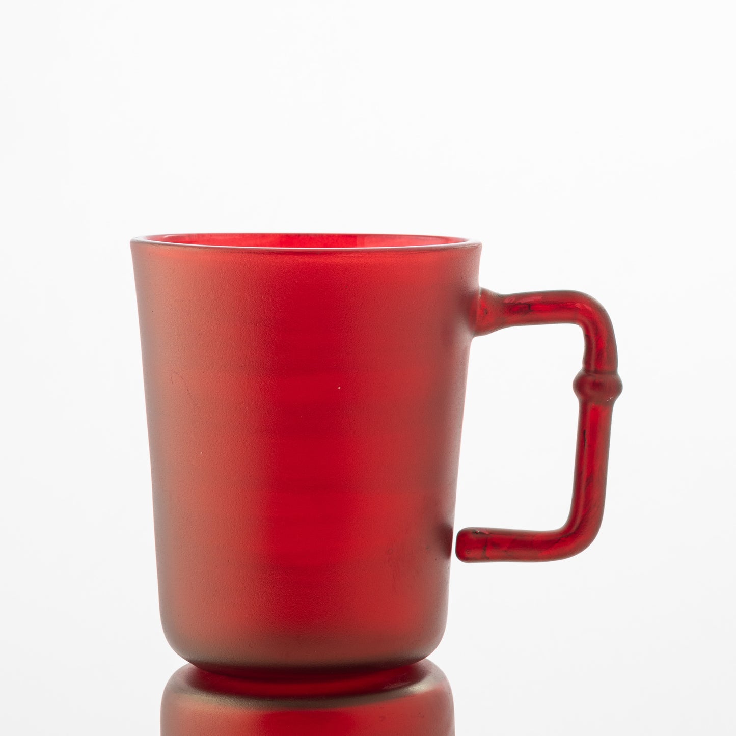 MUG MG4