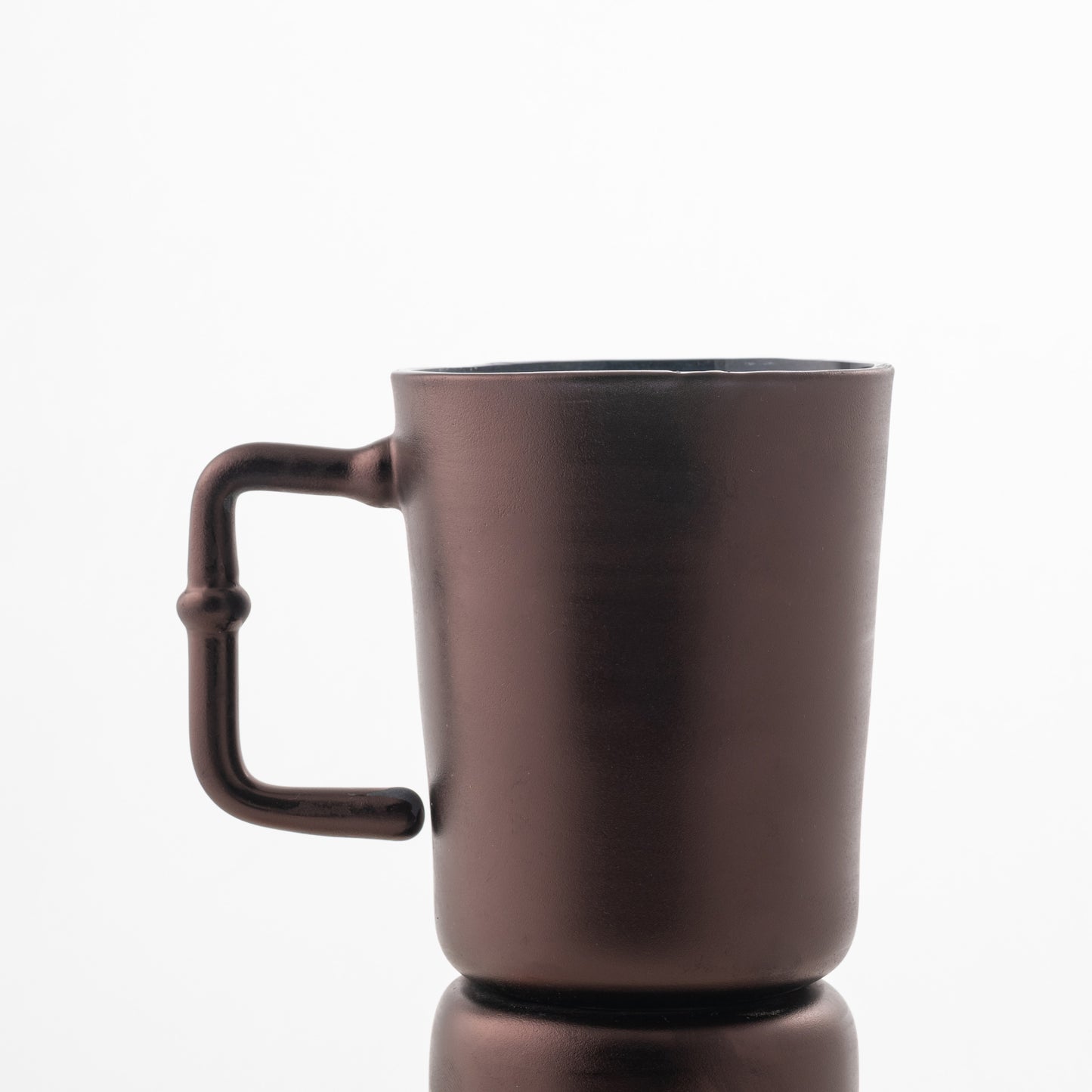 MUG MG4
