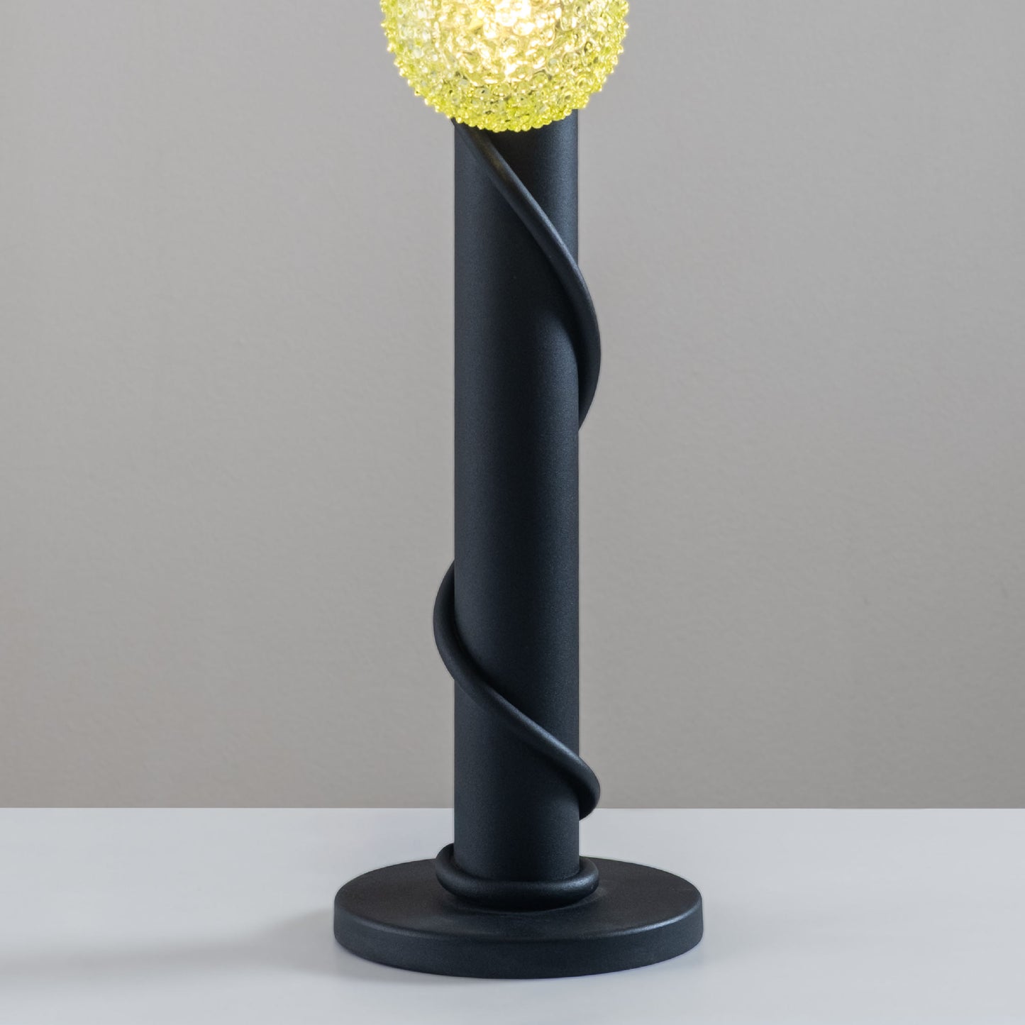 twis pole OD-4